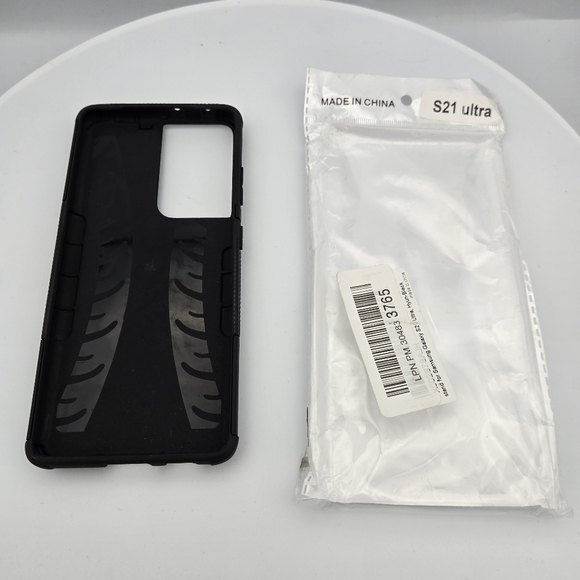 Samsung Galaxy S21 Ultra Kickstand Phone Case - Picture 8 of 9